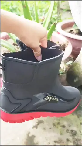 ủng cổ ngắn có lót đệm êm chân #ungcongan #xuhuong #ungdimua #anhbaozeriviu 