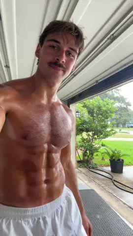 GOOOOD MORNINNGG GET TO WORK🗣️🗣️