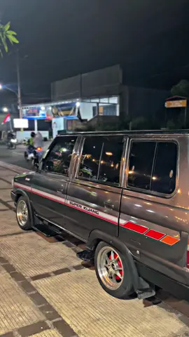OTW cari telur gulung🤣 #KijangSuper #KijangSuperIndonesia #MobilKijang #KijangLegend #KijangSuperKeren #KijangSuperModif #KijangSuperViral #MobilKlasik #MobilJadul #MobilRetro #OtomotifIndonesia #MobilKesayangan #KijangSuperFYP #ViralIndonesia #fypシ