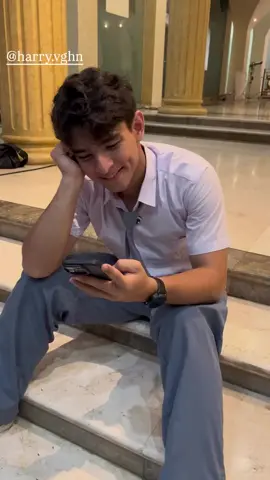 lucuu bgt si harr mauu beli sunscreen yg aqeela pake juga😭🤏🏻 #harryvaughan #aqeelacalista #harqeel #asmaragenzsctv #fypage 