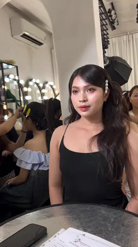 Bài thực hành đầu tiên của lớp chuyên nghiệp tại@Học Viện Quân Nguyễn Pu Lê được thầy đánh giá....#hocvienquannguyenpule #teamquanpu #diaryteamquanpu #makeup #trending 