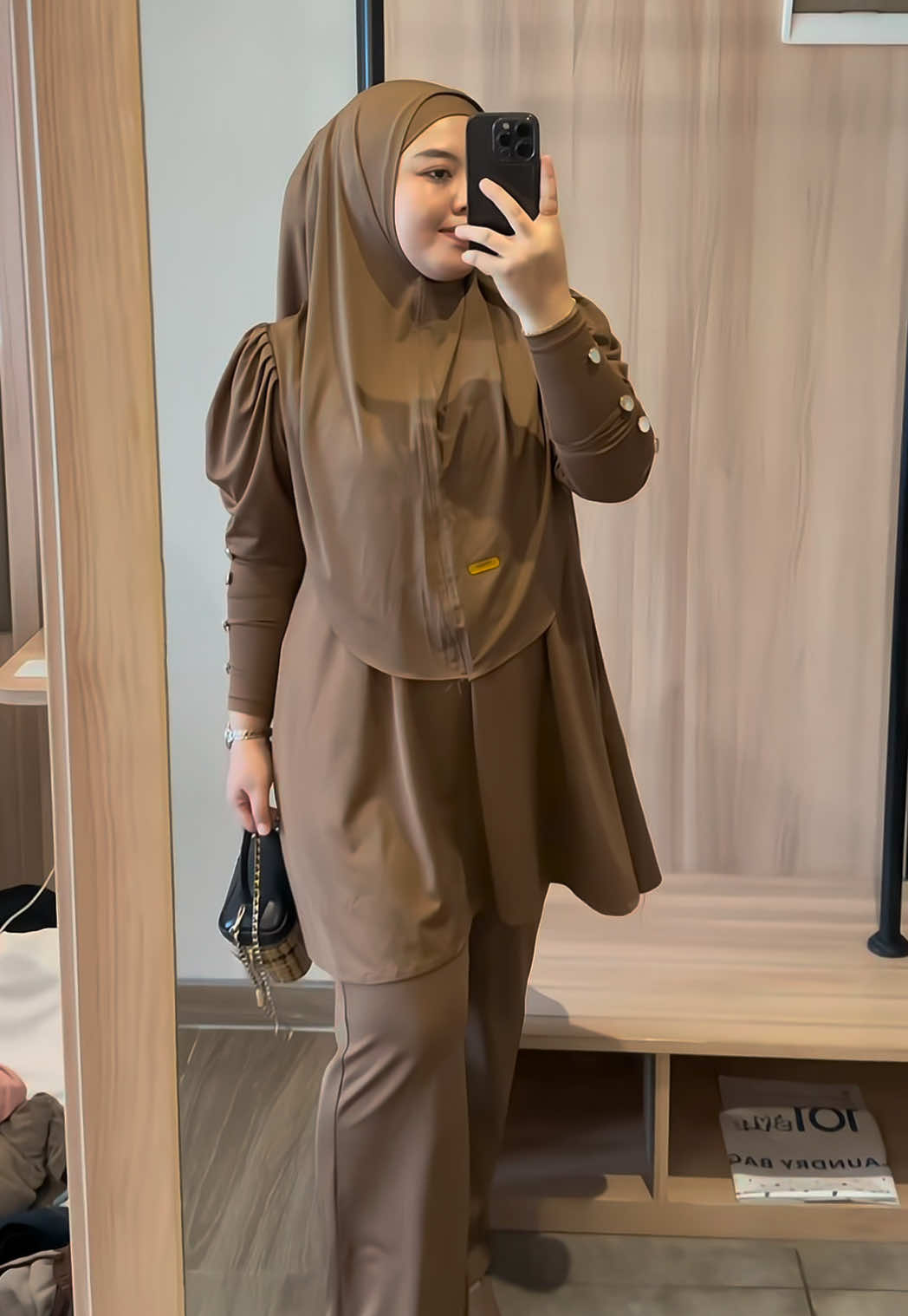 setelan simpel oneset celana semi cutbray #viraltiktok #outfitinspiration #ootdinspiration #setelanwanita 