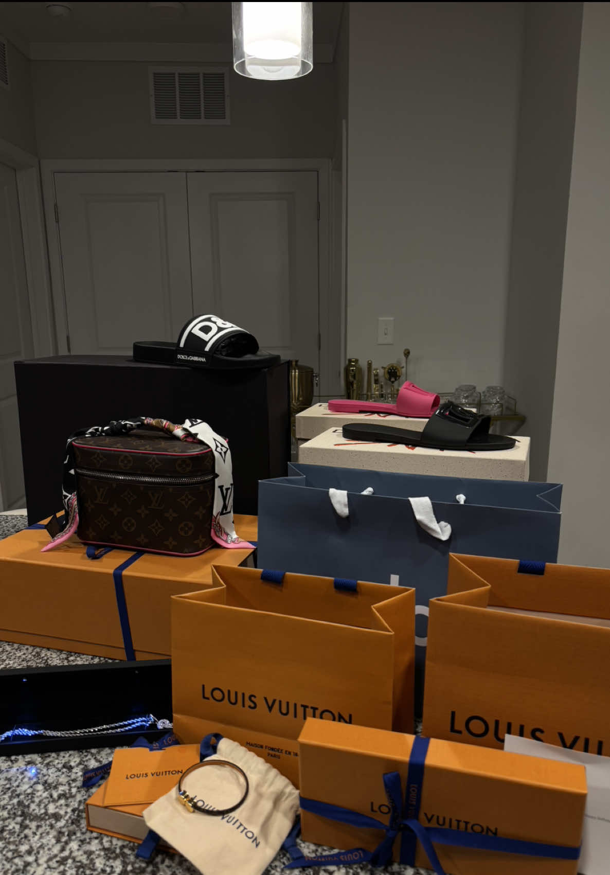 Forever grateful💕 Whatever the princess wants she gets✨#luxury #unboxing #birthdaygirl #birthdaygift #louisvuitton #fyp #blackgirlluxury #haul 