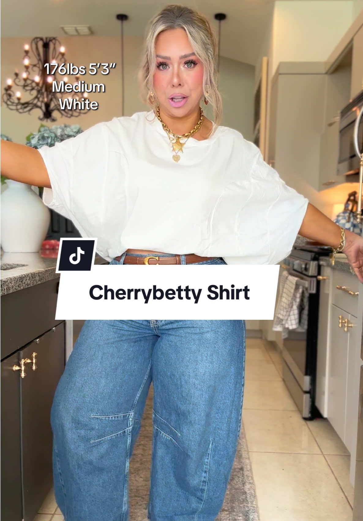 I love a structured staple piece like this oversized shirt✨#oversizedshirtoutfit #oversizedshirt #wardrobeessential #midsizestyle #cherrybetty @Cherrybetty 