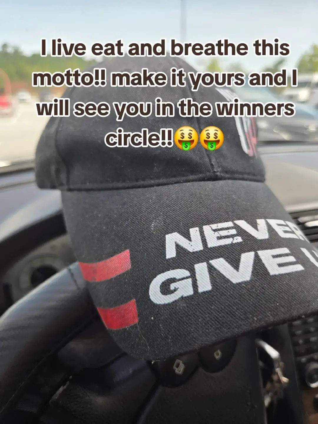 I live, breathe and eat this motto. Never give up.I'll see you in the winter circl!! like follow share!!#winning #likes #followfolluw #share #teamworkmakesthedreamwork 