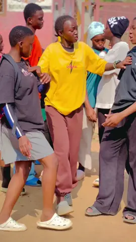 @Salima Chica never disappoints, we can never stop doing this dance challenge Dc: please tag her/him in the comments couldn’t find one #talentedkidsug #dancechallenge #fyp #viral_video #tiktokviral 