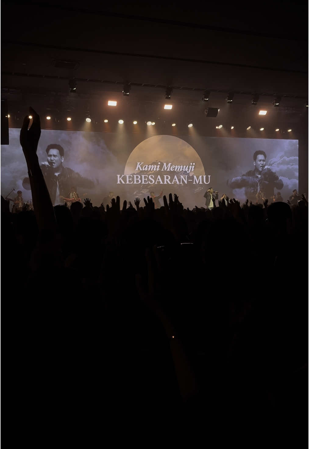 Kami Memuji Kebesaran-Mu - AOG Worship  #gmschurch #aogworship #worship #church #concert #tour #denpasar #bali #music #lagurohanikristen #fyp 