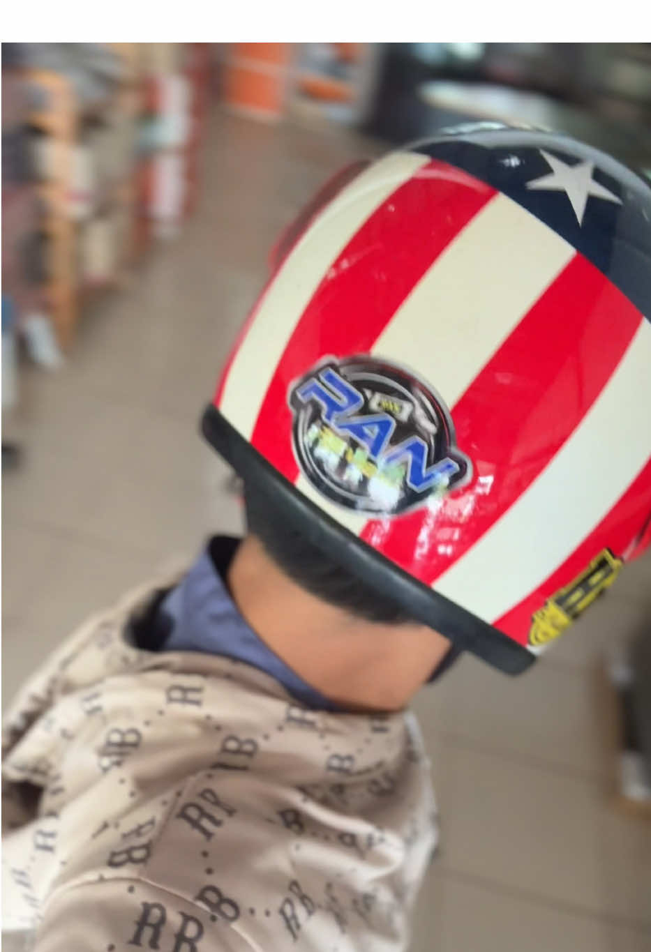 #หมวกกันน็อคลายธงชาติ #หมวกกันน็อค #หมวกกันน็อกเต็มใบ 