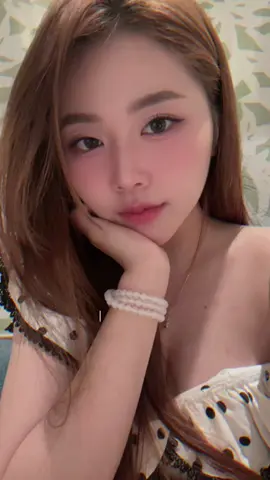 Tình yêu không có kết thúc, không yêu mới kết thúc. 