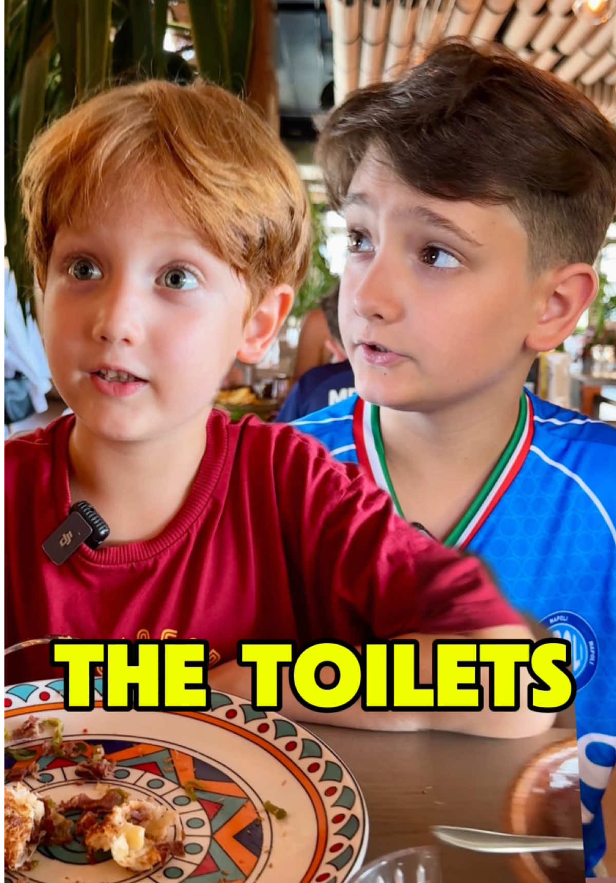 Toilet choices 🚽 #foryoupage❤️❤️ 