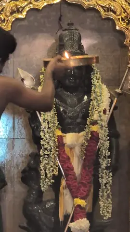 Yen uyirin velichamey Muruga 🥹🥹