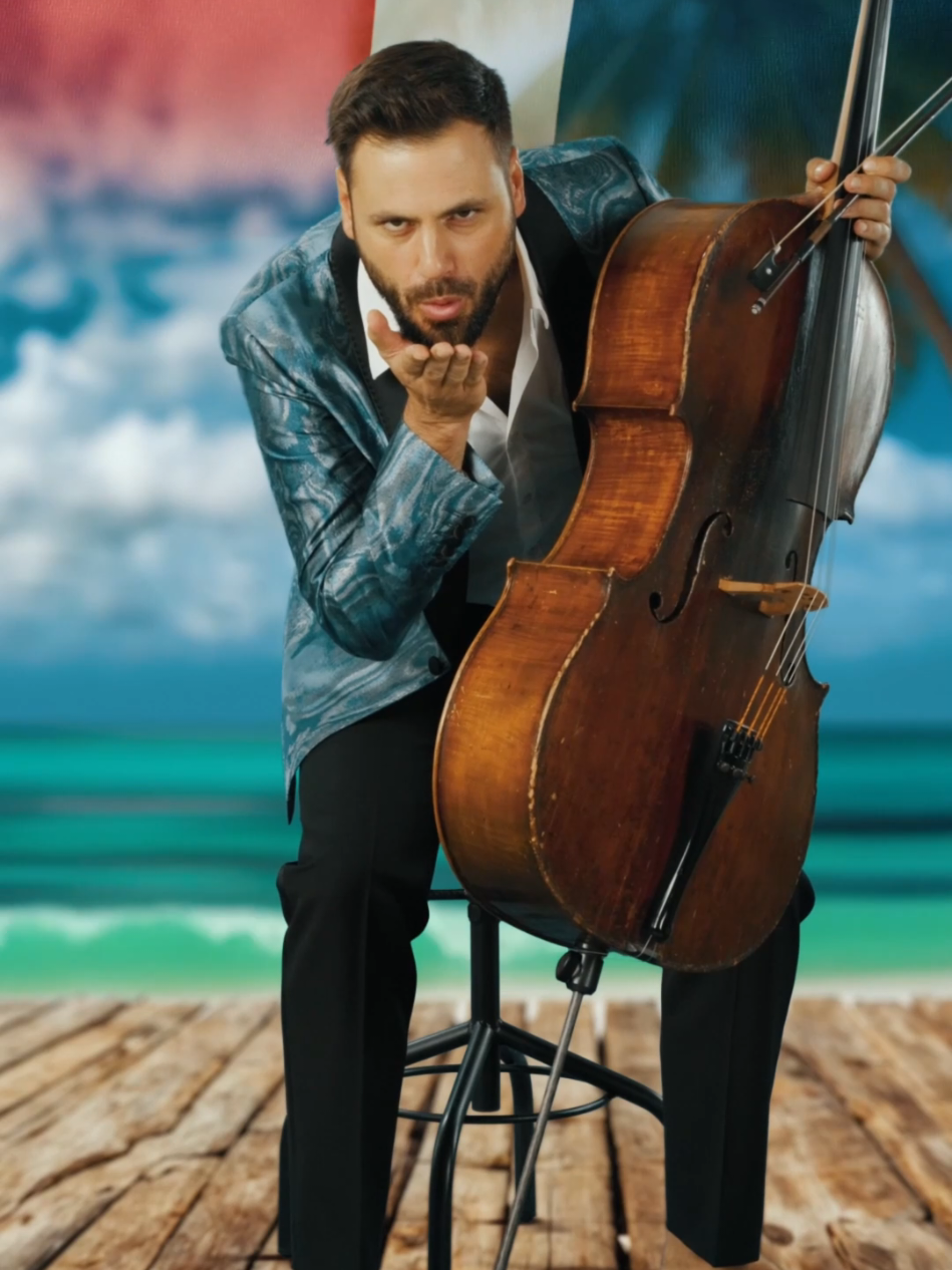 DOMINICAN REPUBLIC 🇩🇴 - Bachata Rosa 🎻 #Hauser #MusicUnitesTheWorld #DominicanRepublic