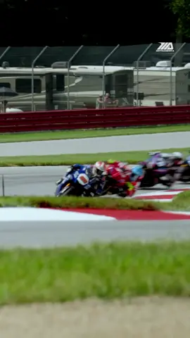 Cruising into the points lead 🤌 #superbike #motorsports #motorcycle #racing #yamaha
