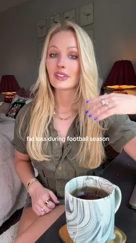 And geaux tigers🐯💜💛 #fatlosstips #fatlossforwomen #realisticweightloss #sustainablefatloss #footballsaturday 
