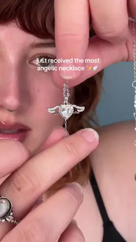 feel so ethereal with this necklace on ✨🪽 