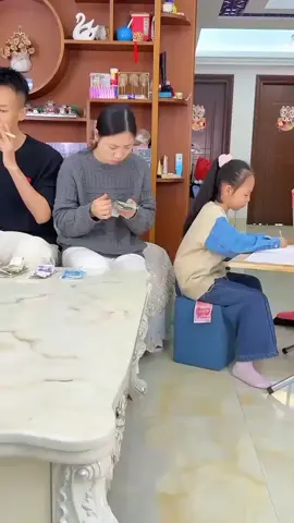 #1millionviews✔️tiktok #funnyvideos #viralvideo #viraltiktok #familyfuntime 