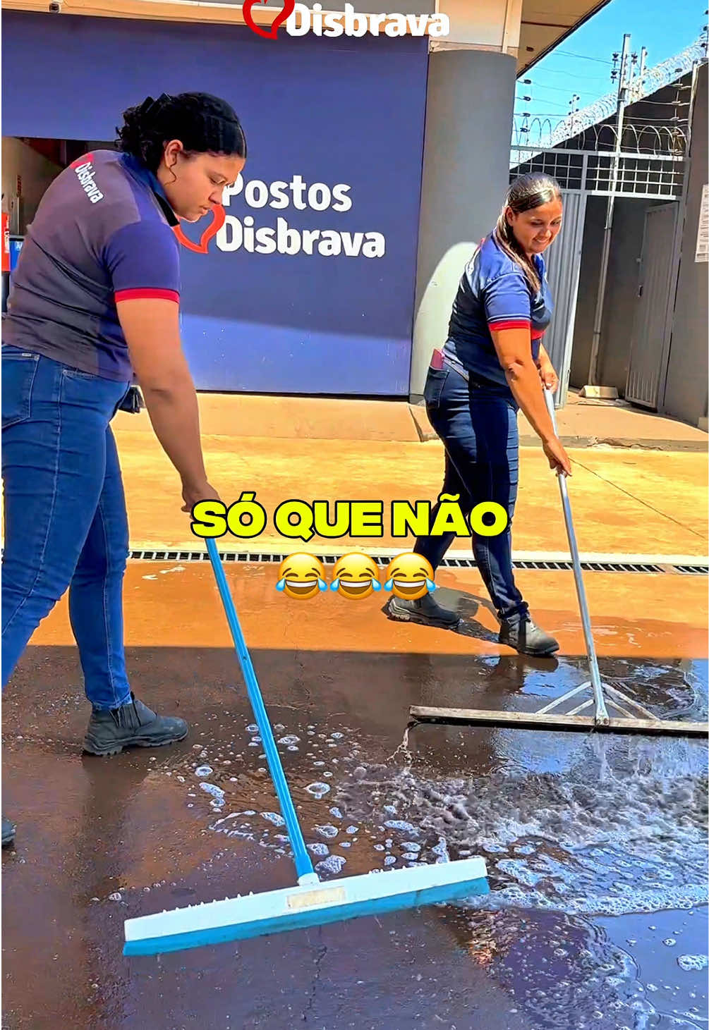 Final de semana chegando, partiu descanso merecido? 😂😂😂  #postosdisbrava #postodecombustivel #frentista #postodegasolina #praia  