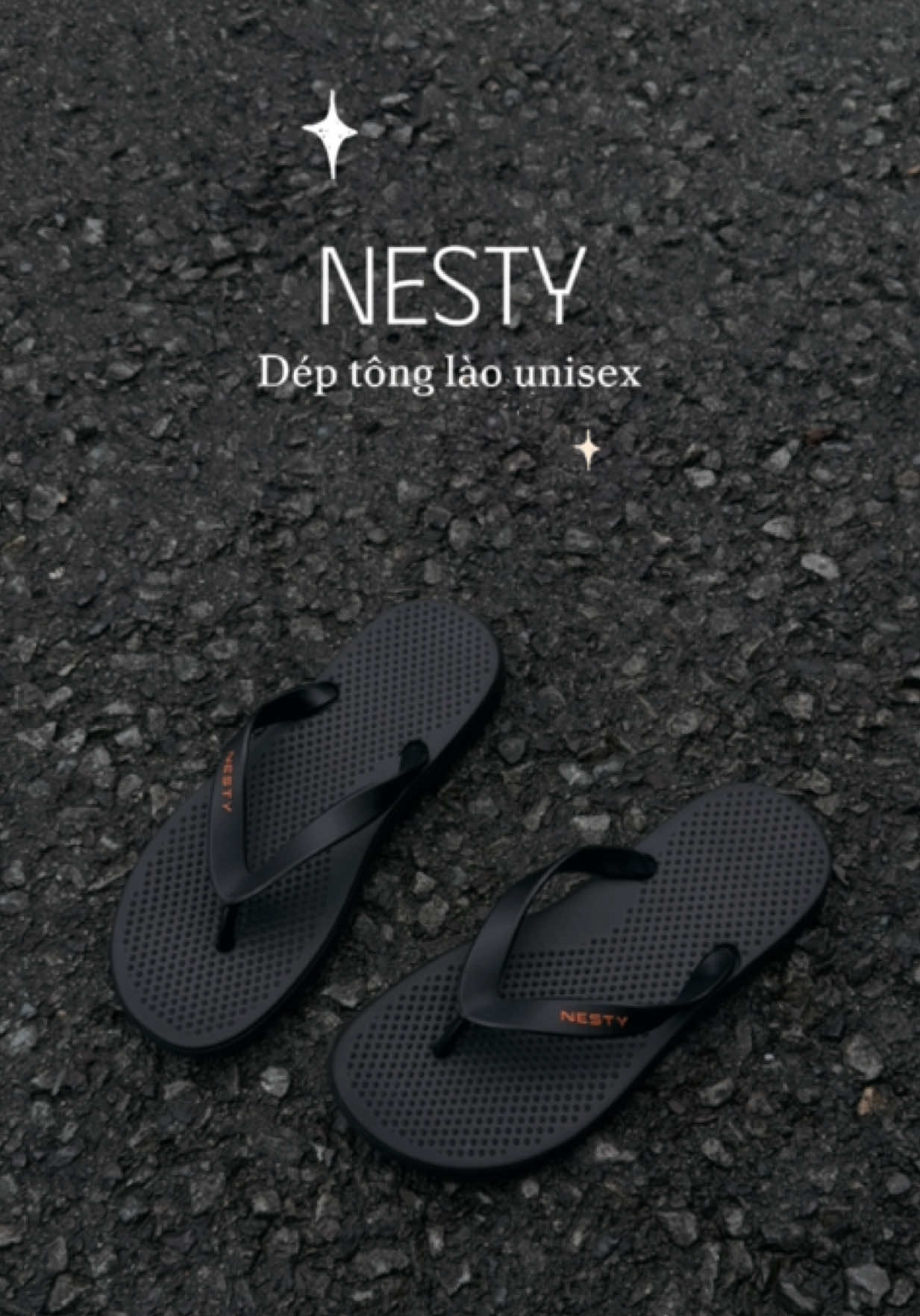 Dép lào mang đi mưa siêu hợp lý 🩴✨ #linhhriviu #nesty #depsongon #deptonglao #xuhuong 