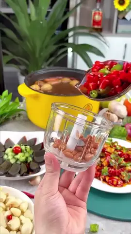 Mini Processador Elétrico de Alimentos Portátil com 3 lâminas de aço inox USB 250 ml Bivolt ##processador##alimentos##alho##praticidade