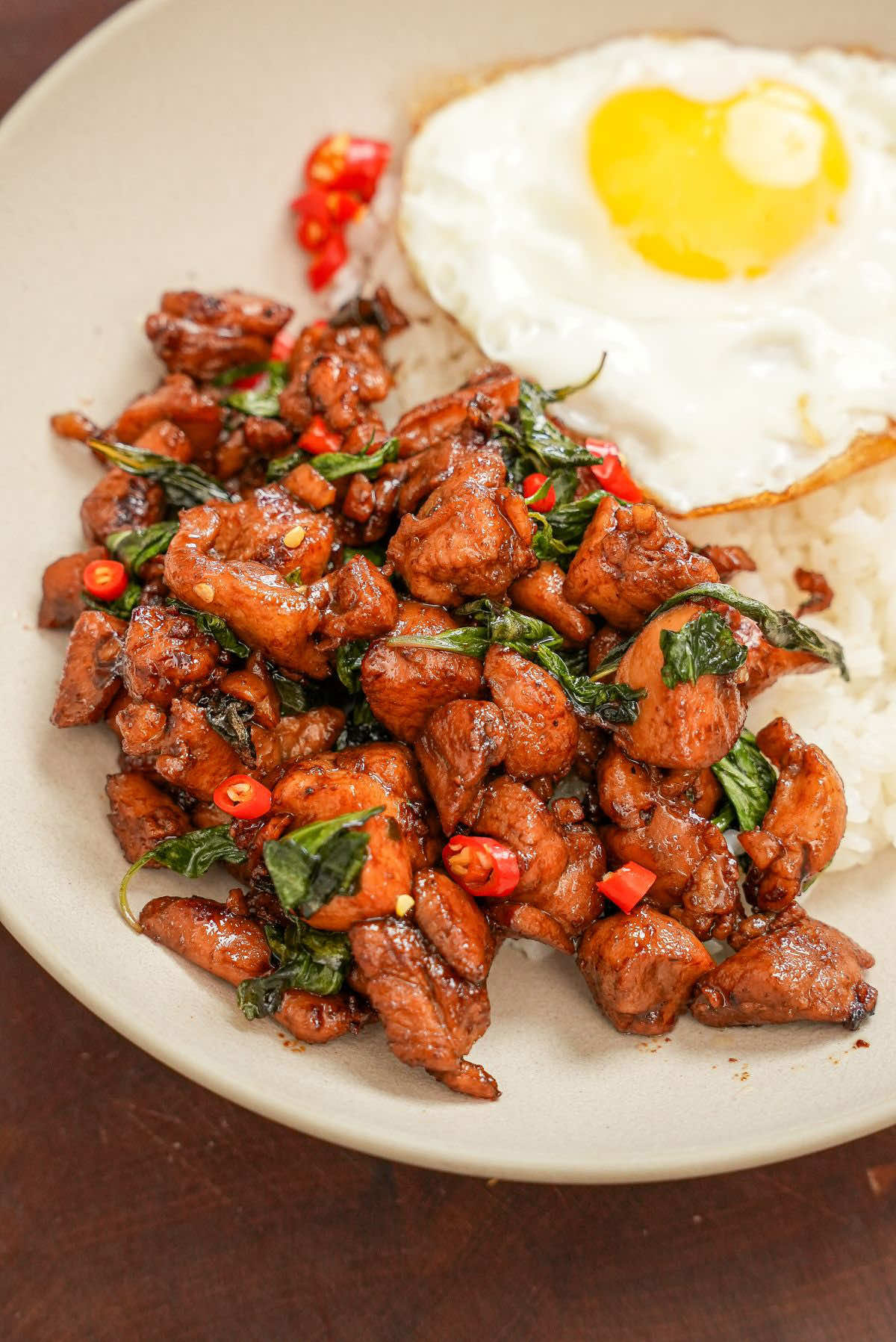 On this episode of Comfort Not Complicated, we’re making Thai Basil Chicken (or Gai Pad Kaprow), PACKED with flavor and a stir fry you can make in 20 minutes! Comment “CJ Recipe” for the full recipe with all of my KEY tips sent straight to your inbox (make you follow me and your message requests are open to ensure you receive it)! https://cjeatsrecipes.com/thai-basil-chicken-gai-pad-krapow/ #cjeatsrecipes #thaifood #EasyRecipes #chicken #thaibasilchicken