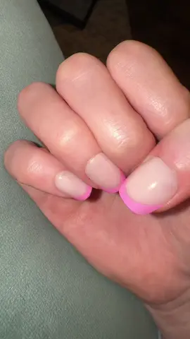 Babyyyyyy #pressonnails #nails #diynails 