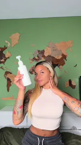 Who doesn’t love a great Shine @Fenty Hair @sephora  #FentyHair #ClearThinker #FentyPartner #Sephora #gifted