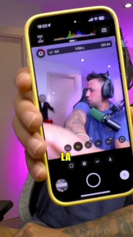 Auron recomienda una app para tomar buenas fotos en la noche #auron #auronplay #sarayauron #fyppp #clips #app