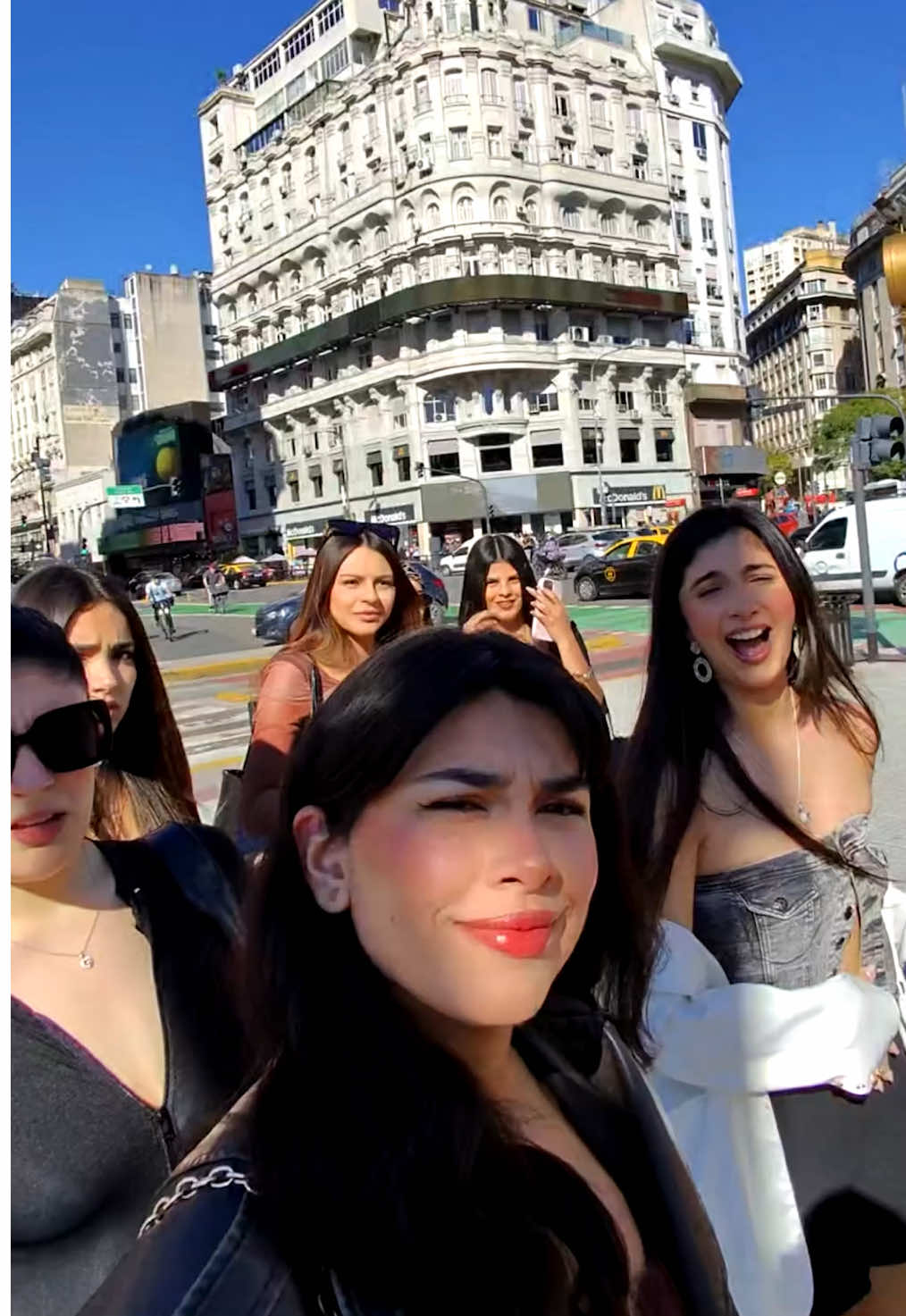 Mal ahí mi papá 😂 #humor #broma #calle 