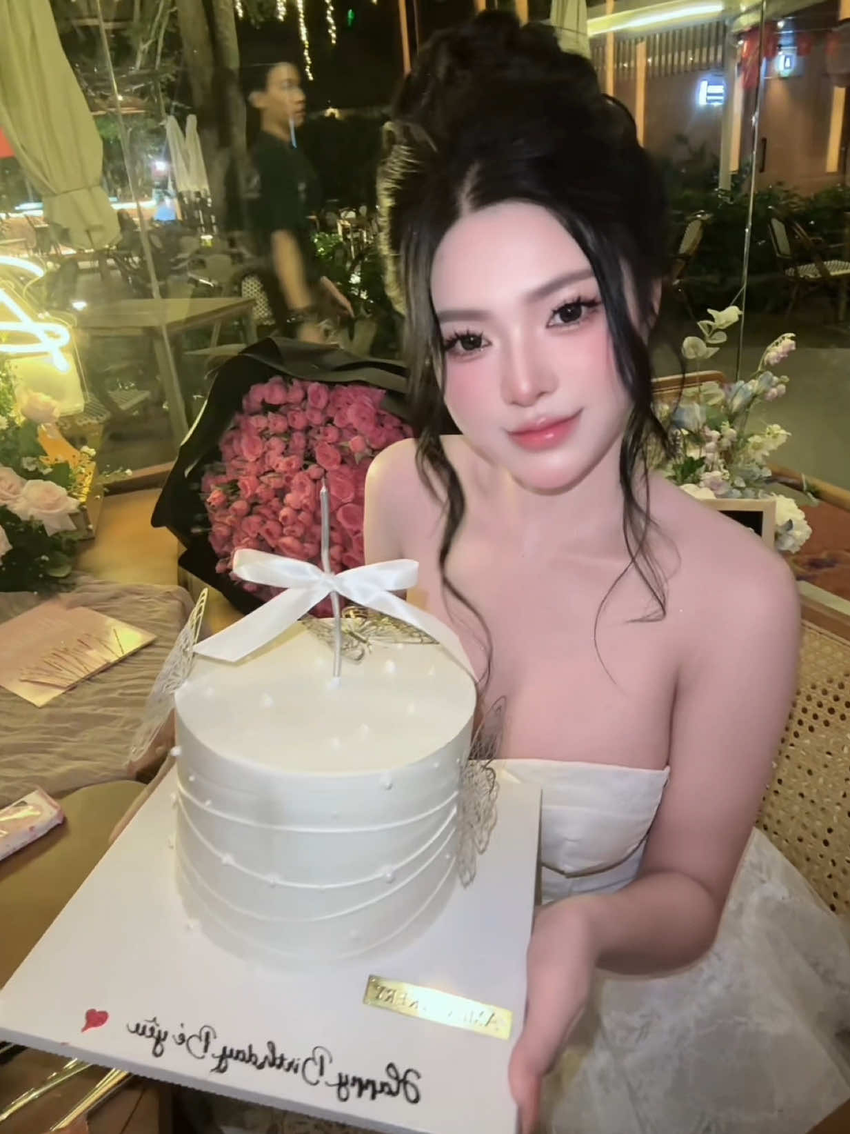 ❤️🎂Happy birthday em 🎂❤️ Tuổi mới thật thành công nhé
