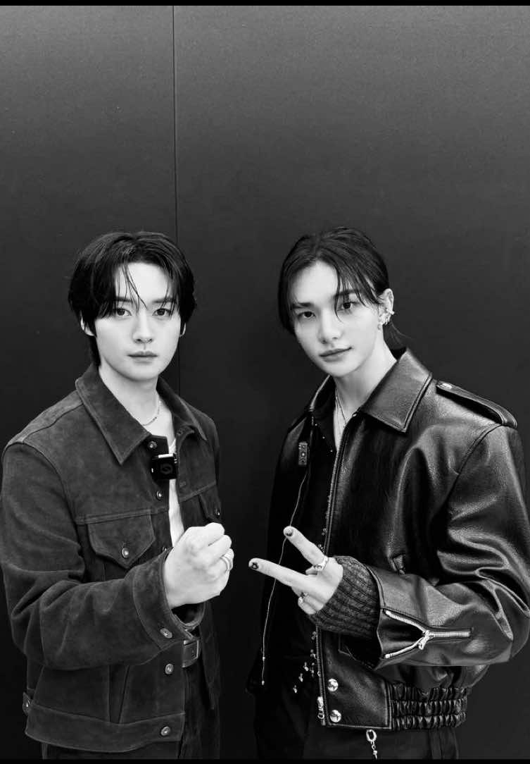 Editide hiç sevmedim aw öylesine aktiflik Zezeyle bizim net konuşma. | Bir cümleyi yanlış yazmışım orada 'aptallık etme' olmayacaktı. @lily #hyunjin #minho #hyunho #kesfet #fyp 