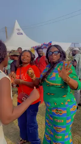 dancing feet😁😁😁😁##💕💞💕💞 #💕💞💕💞 