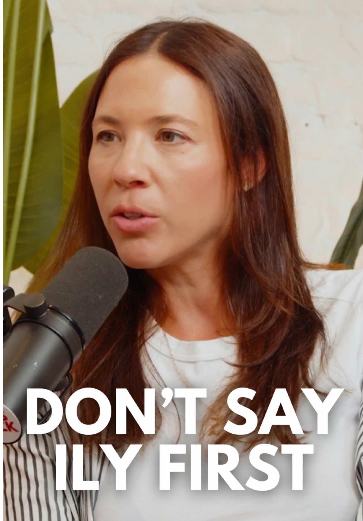 it’s not a win 🗣️ link in bio #datingtips #relationshipexpert #relationshiptips #relationshipadvice #datingadvice @Lindsey Metselaar @wemetatacme 