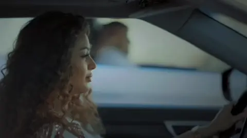 قصف جبهة على الاشارة😅 #السعوديه🇸🇦 #تصميمي #شيلات #ترند #هايبر_لوب #شارع_الاعشى #العاصوف #طاش_ما_طاش #واي_فاي #اكسبلور #سربع_سربع #لايك #خليجي#مسلسلات  #تصميم_فيديوهات🎶🎤🎬 