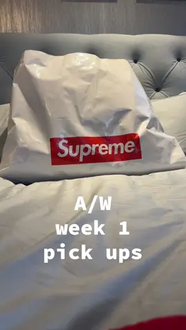 Supreme haul ❤️ #supremenewdrop #haul #streetwear #fashion #supreme 