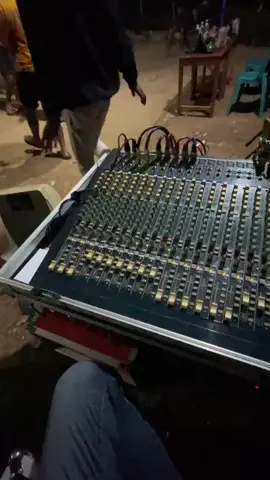 rodok mumet sitik #adsaudio #adsmusic #soundsystem #soundviral #fyp 