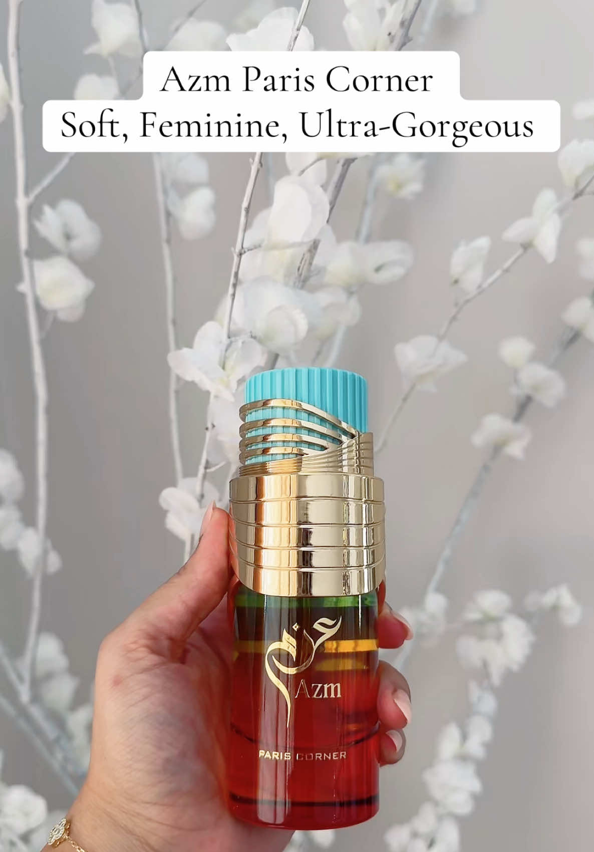 Azm Paris Corner is creamy, fruity elegance in a bottle ✨ It opens with juicy peach, pear, and a hint of rum, then melts into a soft jasmine heart before settling into a dreamy base of sandalwood and vanilla. Think luxurious, feminine, and effortlessly chic, a stunning alternative for Nishane’s 100 Silent Ways but at a way more affordable price. A safe blind buy that feels elegant, soft, and ultra-feminine 💫@AROMA CONCEPTS FL @Paris Corner Official #pariscornerazm #pariscornerperfumes #aromaconceptsfl #perfume #perfumetiktok 