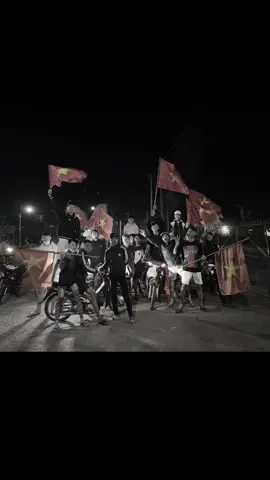 Thương nhiều nhớ cũng nhiều còn ai ở lại thì quý ngừoi đó tụi mày cũng chịu thiệt nhiều rồi mong rằng sau này dù có ra sao đi chăng nữa anh em mình vẫn trước sau như một❤️#70tayninh#suoingo 