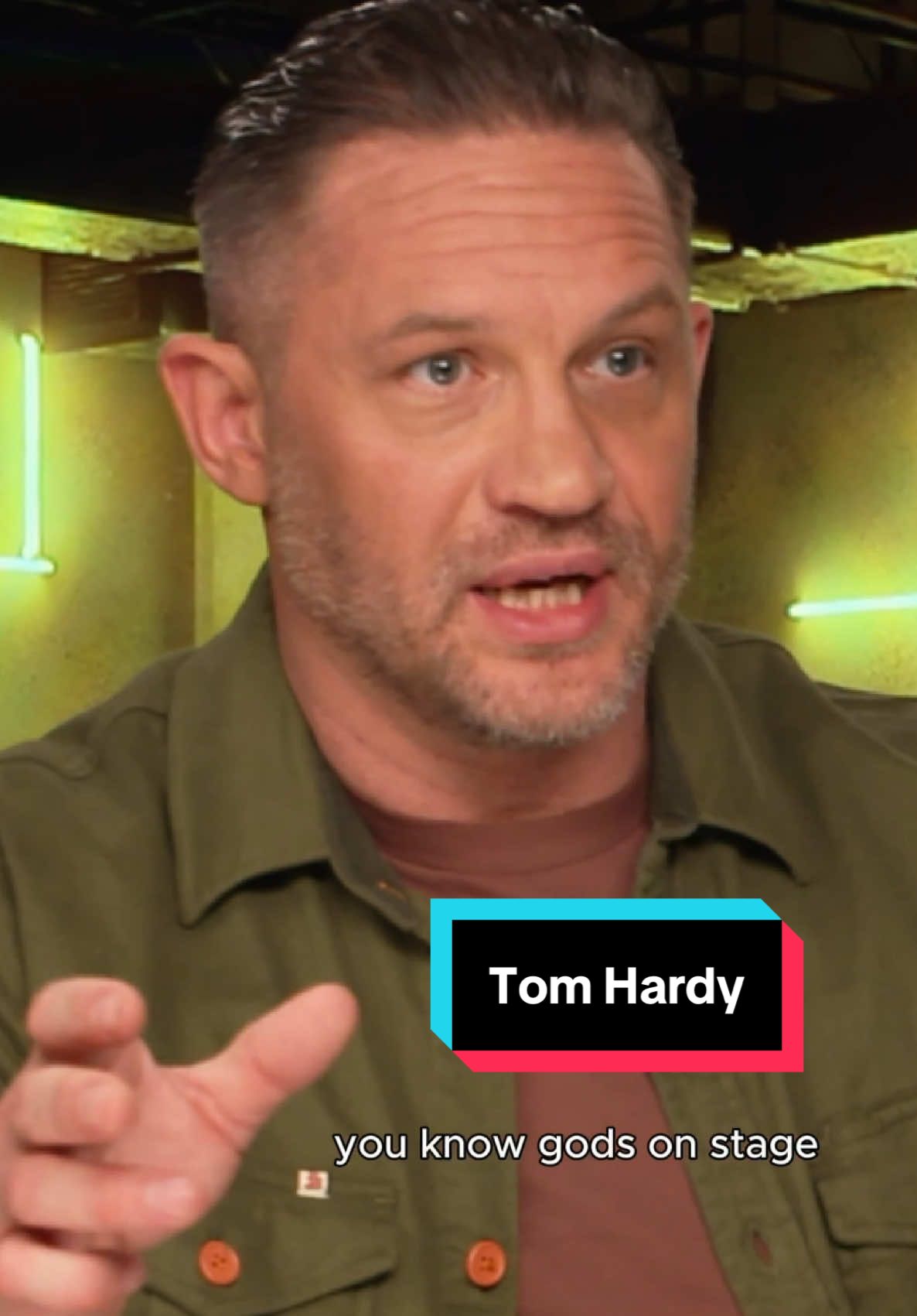 Tom Hardy’s acting is so interesting. I noticed how he doesn’t always look at the person he’s talking to on-screen, he sort of listens and looks and really holds a god-like presence in a lot of scenes. A fascinating actor #tomhardy #acting #cinema #movies #film 