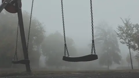 سَوَادٌ اللَّيْلْ يِلفيِنيِ🐈‍⬛. #تصميمي #باسم_الكربلائي #خويدمة313 