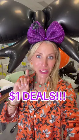 $1 DEALS are happening NOWWW 🖤🎀🧡 what are you buying??? #deals #flashsale #fyp #viral #trend 
