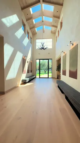 $16,995,000 in Hidden Hills  THREE PLANES by Jae Omar  #hometour #interiordesign #homedecor #luxuryhomes 