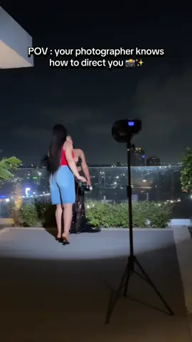 Photos hits different when your Photograper knows how to direct you ✨ #photographersinghana #viral #fyp #fashion #Lifestyle 