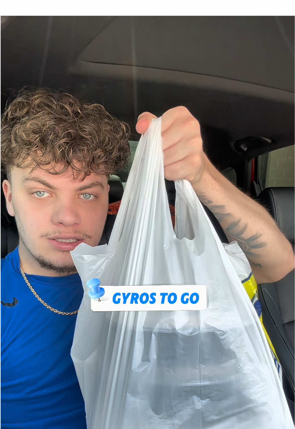 GYROS TO GO #creatorsearchinsights #foodlovers #FoodTok #foodreview #shanereviewedthat 