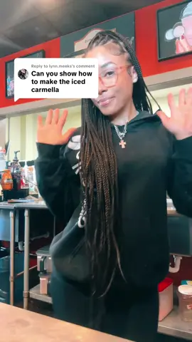 Replying to @lynn.meeks How to make a small iced caramella #fypシ゚viral #barista #baristatok 