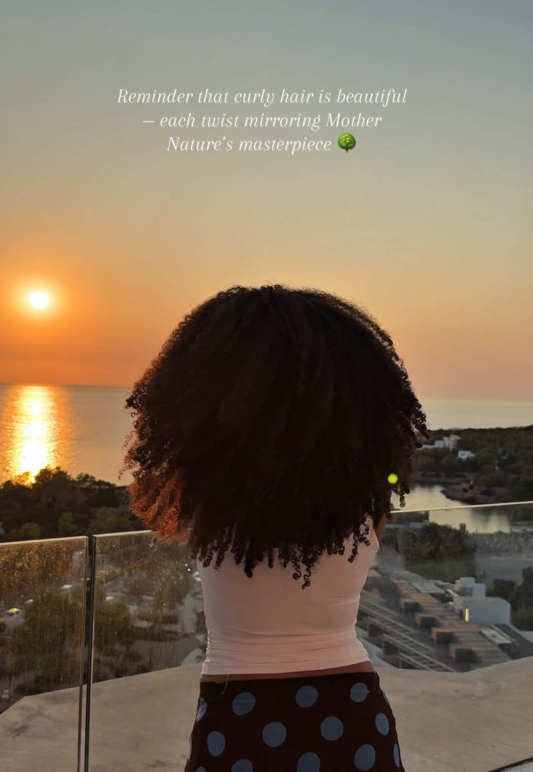 How can you deny the beauty of curly hair when our fros are basically treetops in bloom?… #blackgirlmagic #naturalhair  #curls #longhair #creatorsearchinsights 