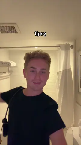 LMAOOOO i made this after two martinis and thought i chewed 😭😭😭😭 