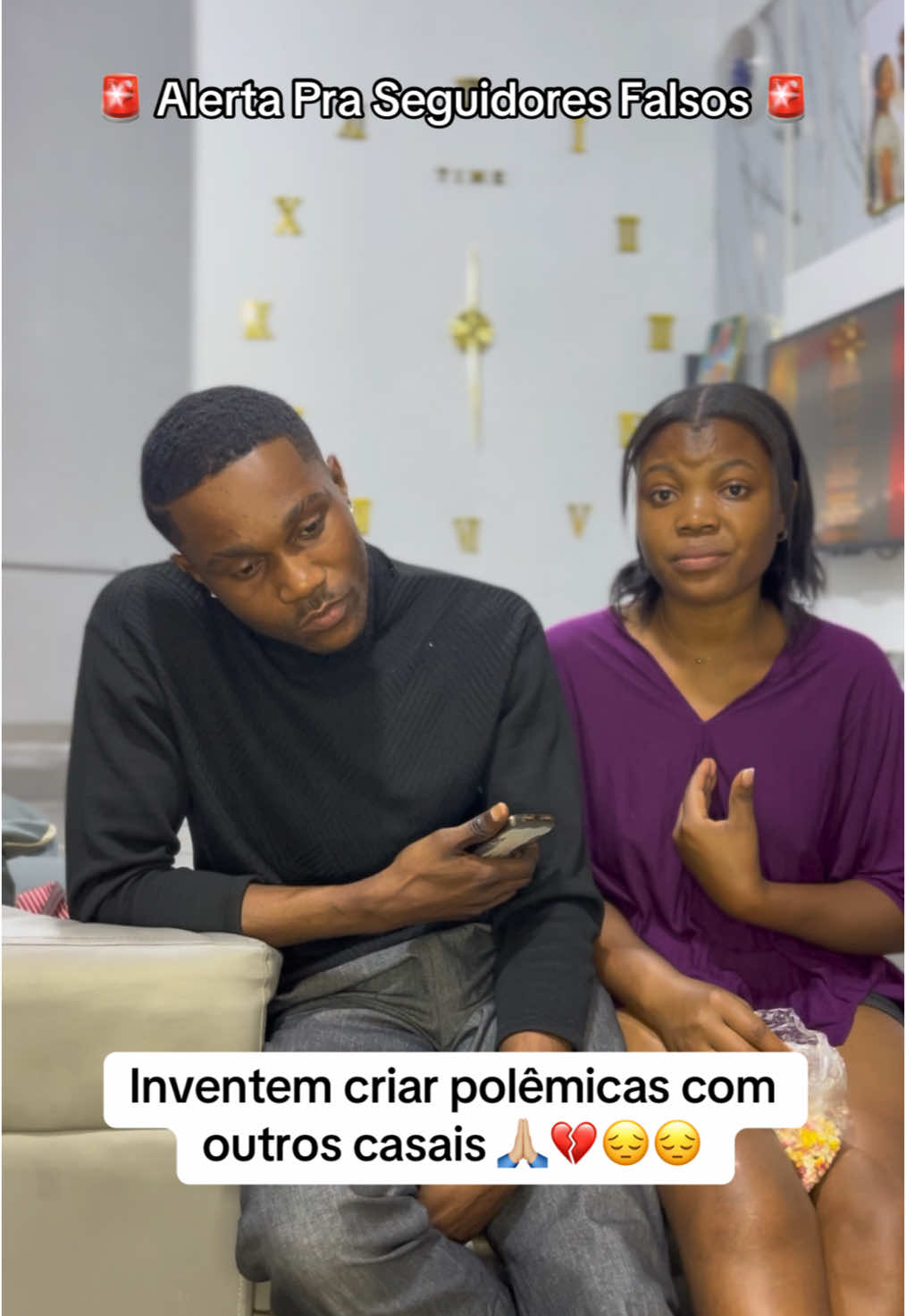 Atenção 🚨 falsos seguidores. @Lauriany Pedro 