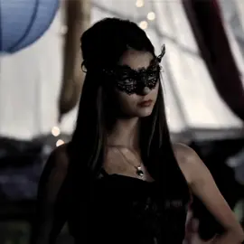 Katherine at the mask party really ATE #katherinepierce #thevampirediaries #fypシ゚ #foryou #Viral 