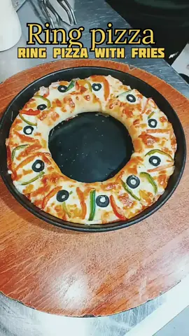 #tiktokviral #fvp #ringpizza #pizzadesignideas #differentpizzas 