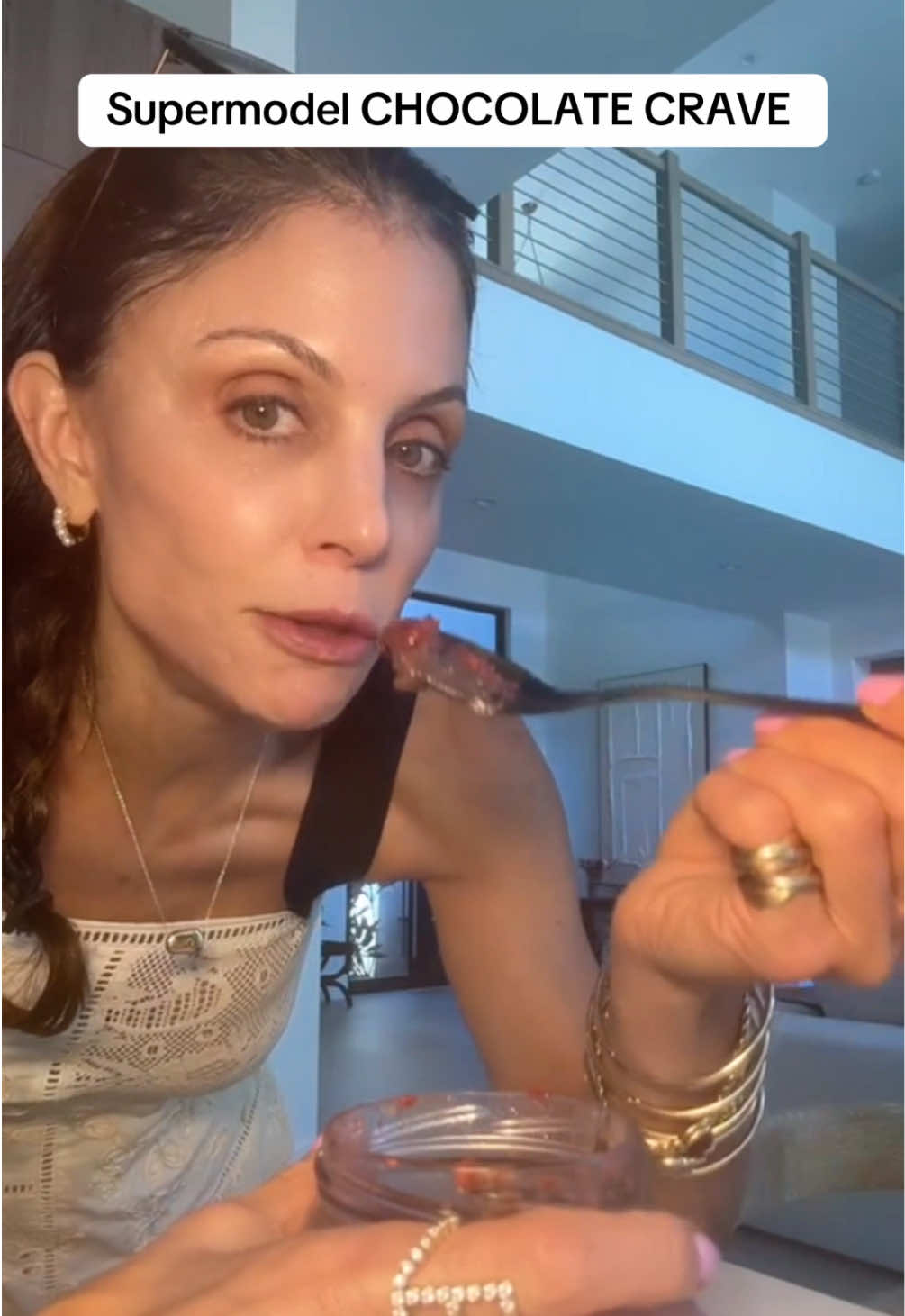Crave-worthy 🍫 #supermodelsnack #chocolate #healthysnack #bethennymademetryit 
